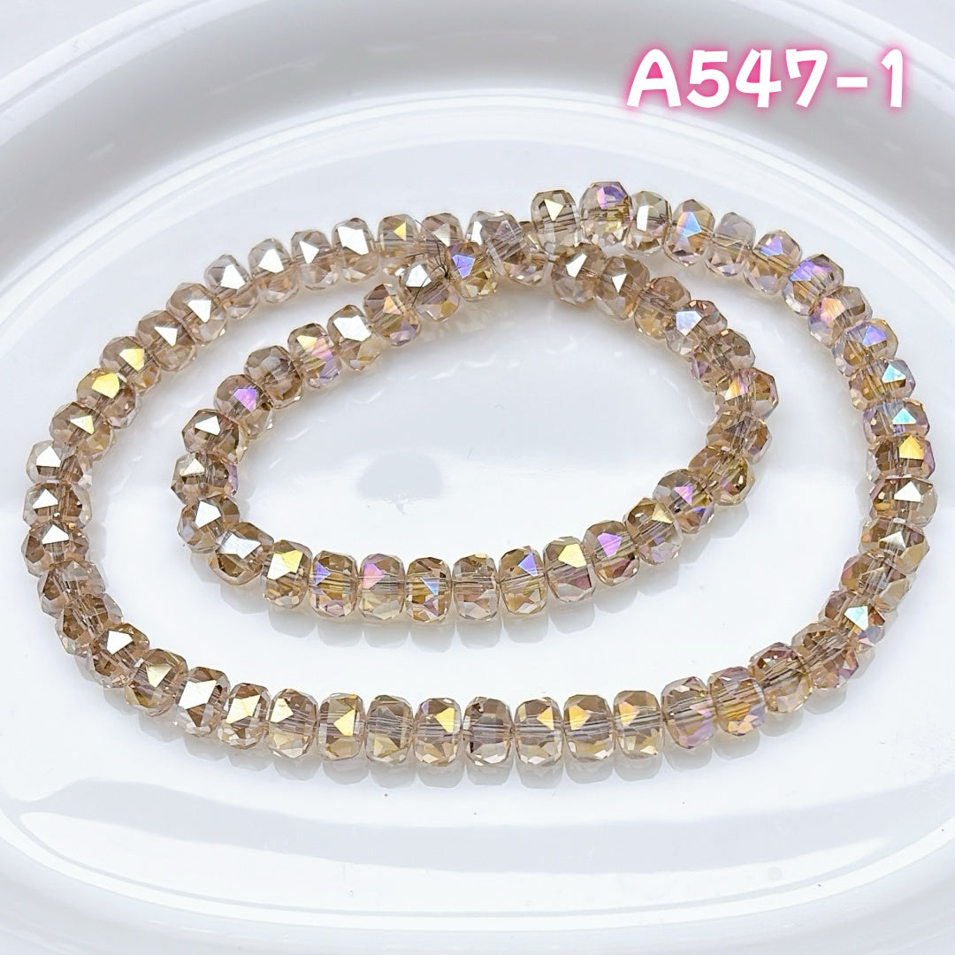A547 煌めく高品質多面体 – 光と影が織りなす立体的な美しさ