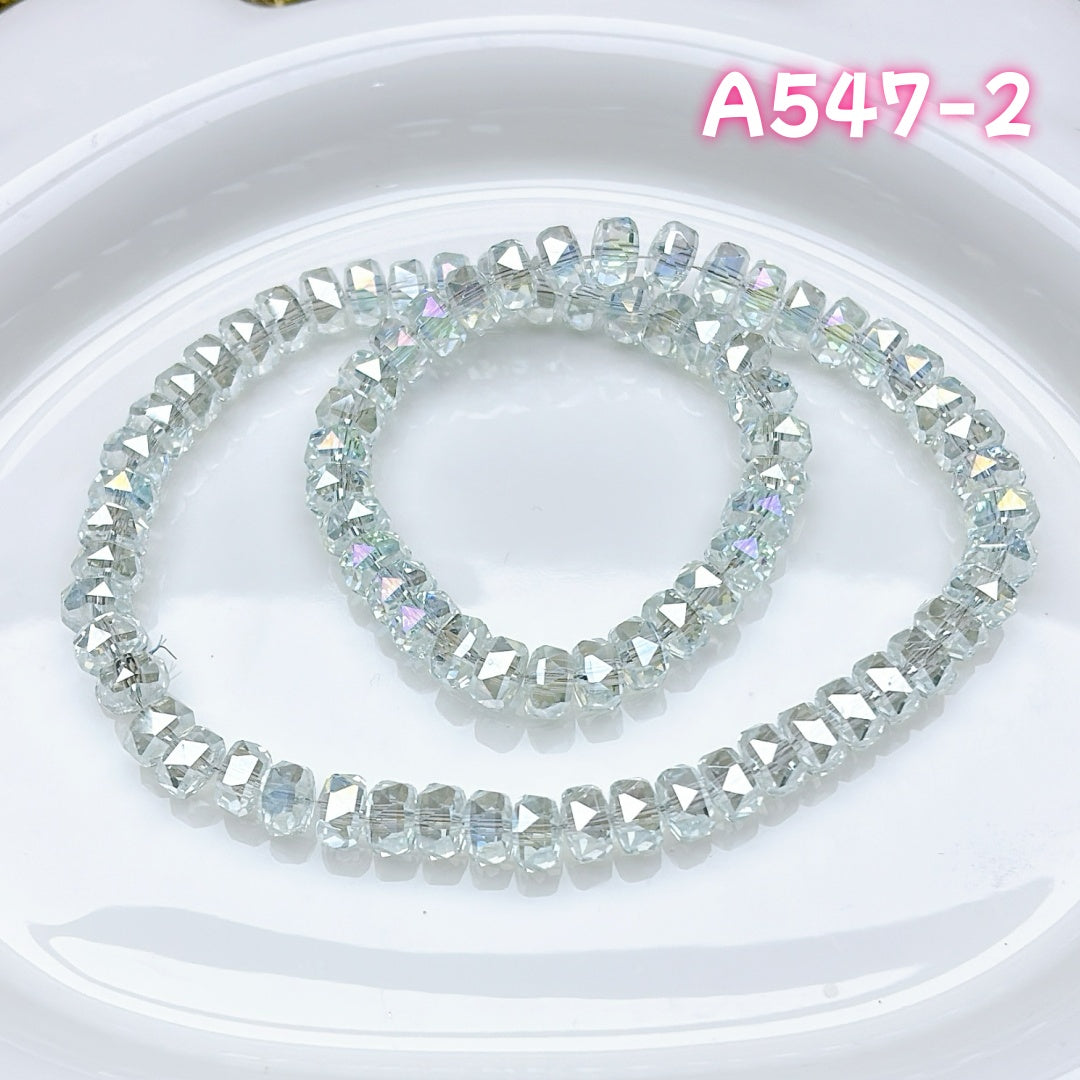 A547 煌めく高品質多面体 – 光と影が織りなす立体的な美しさ