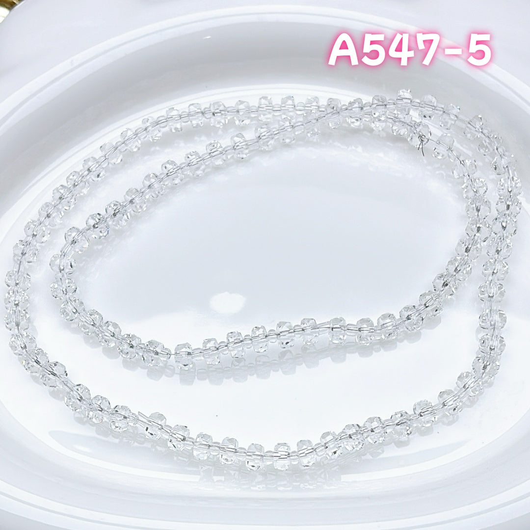 A547 煌めく高品質多面体 – 光と影が織りなす立体的な美しさ