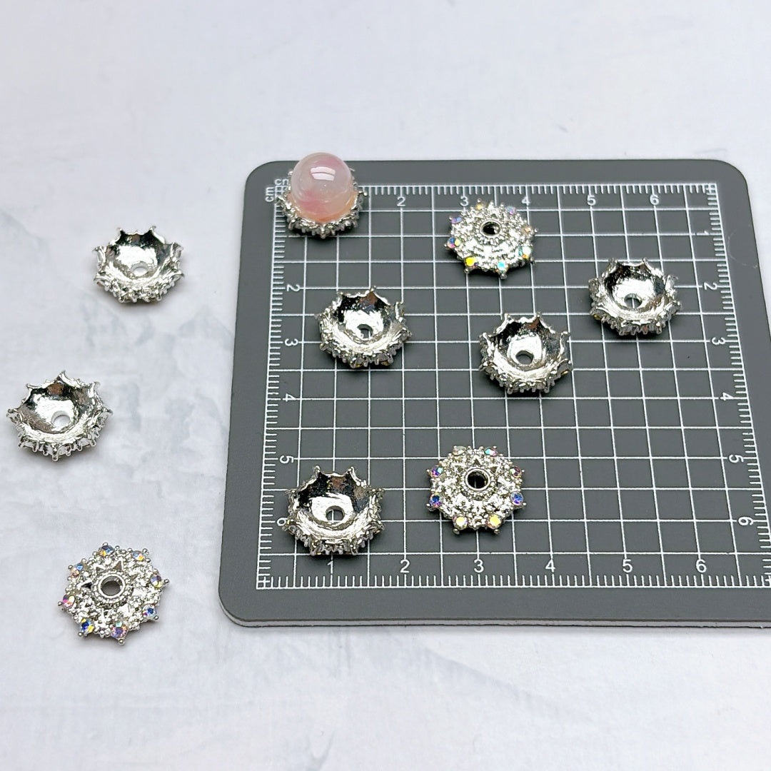 A705 合金花座パーツ – ビーズの魅力を引き立てる名脇役