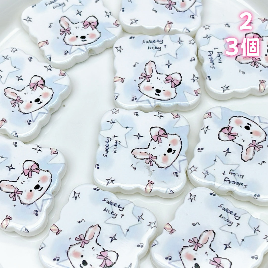 A916 夢かわいいホワイト系 ✦ カートゥーンわんちゃんアクリルパーツ