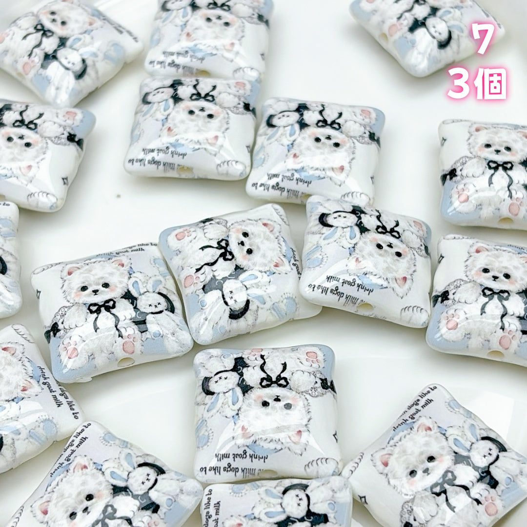 A916 夢かわいいホワイト系 ✦ カートゥーンわんちゃんアクリルパーツ