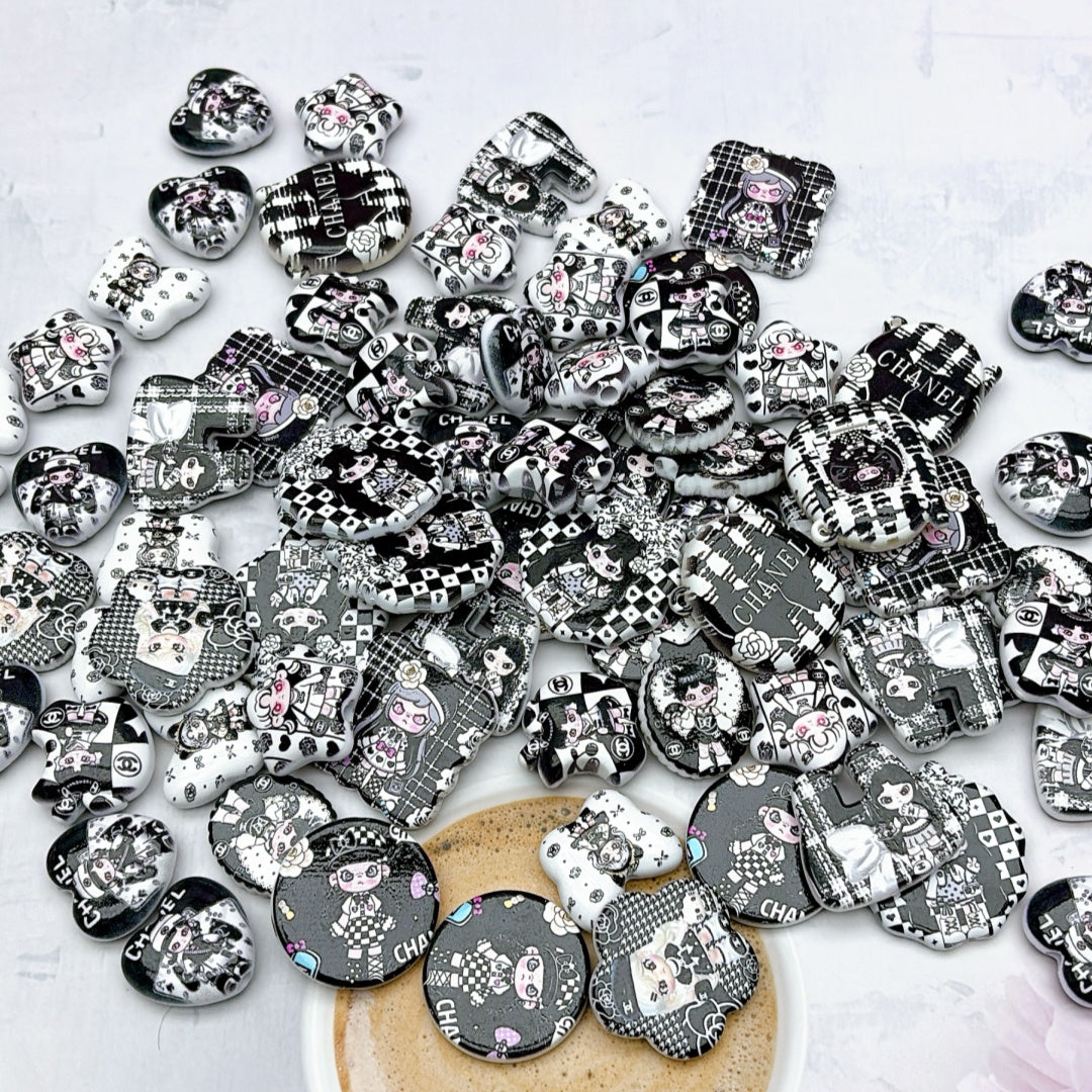 A999 人気販売中! カートゥーンアクリルパーツ ✦ キュートなハンドメイド素材 ✦ アクセサリーチャームに最適