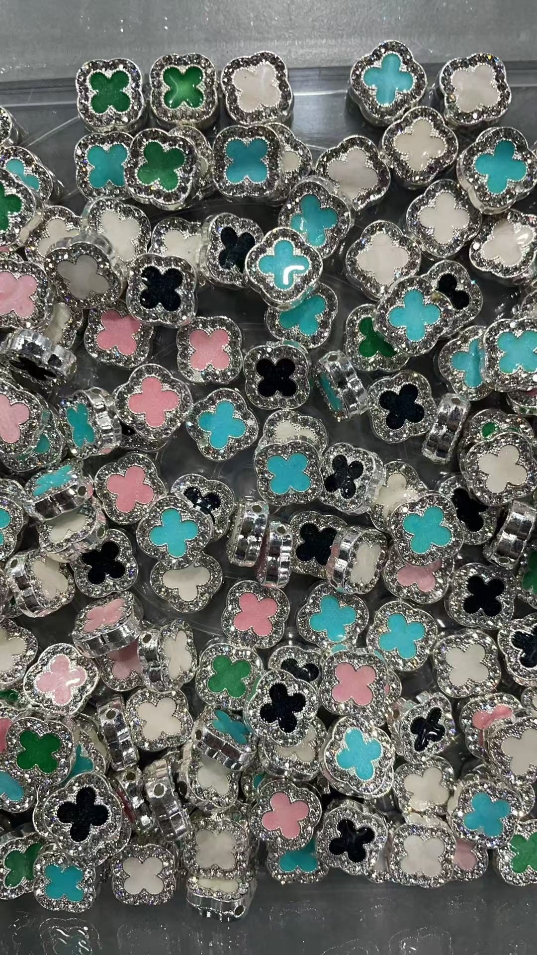 🎁 BOSS厳選おすすめページ-本日の更新では、画像の品質が低いのでご理解ください。