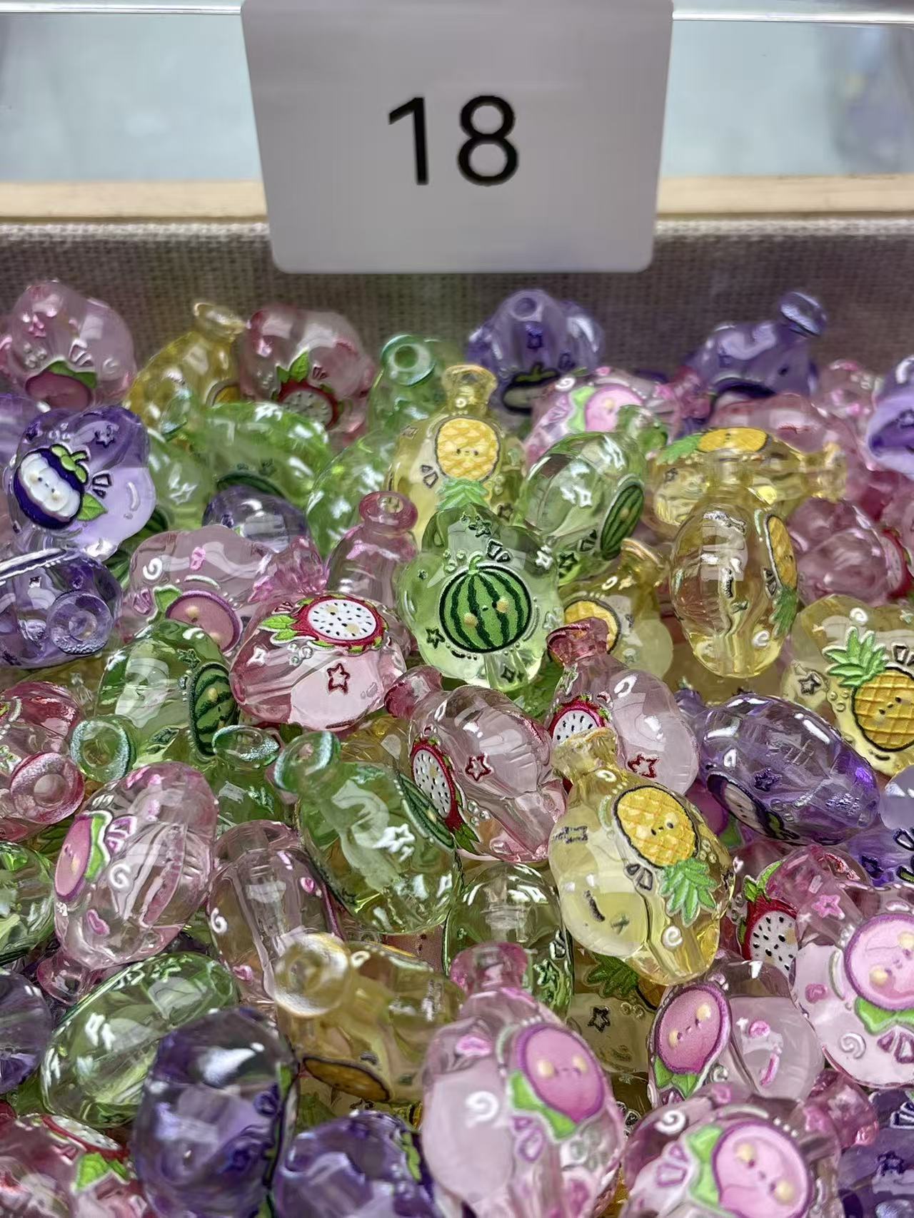 A174:高透品質 小型モールド ハンドメイドパーツ 自由選択おまけのチップ10個付き