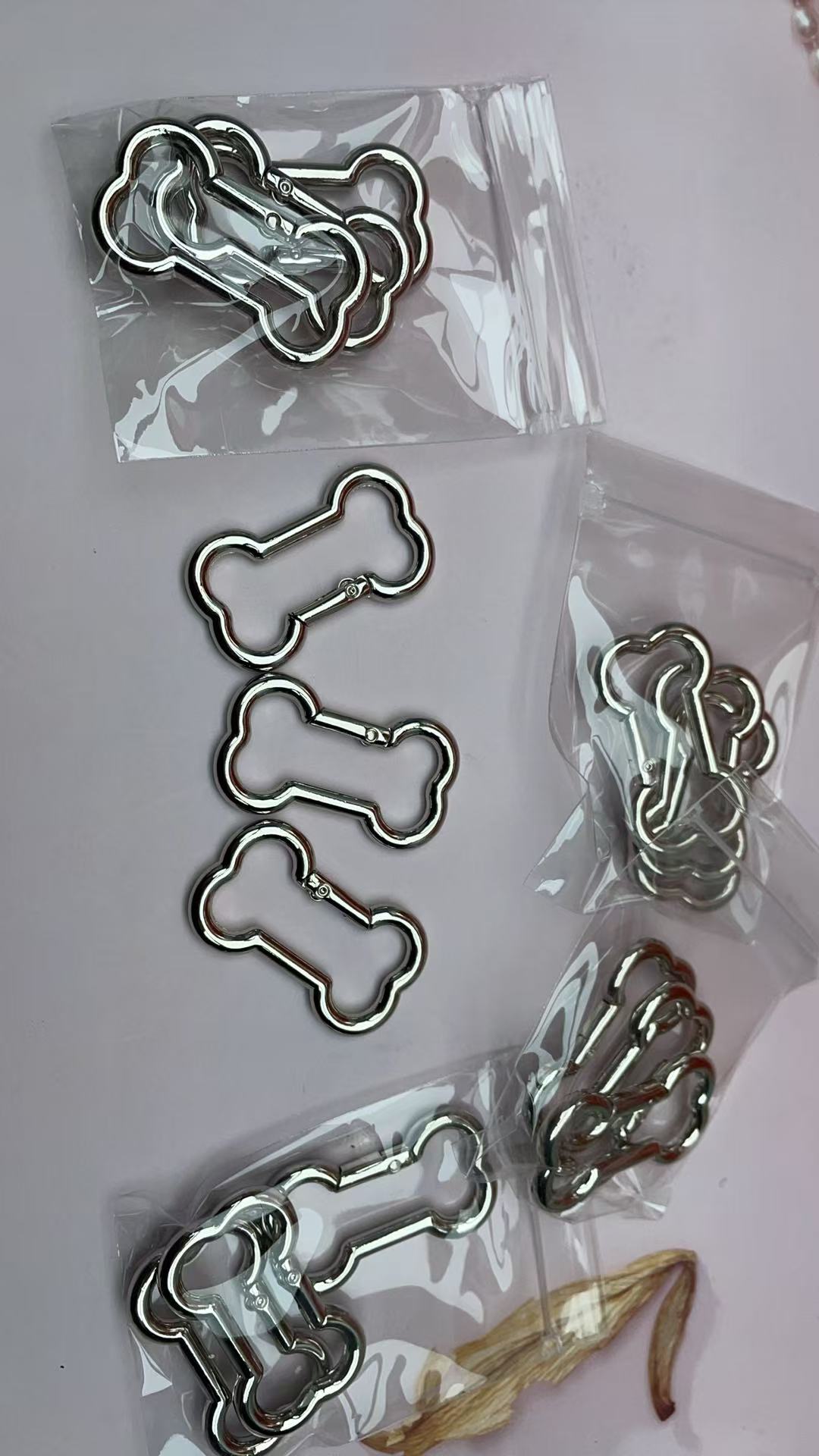 🎁 BOSS厳選おすすめページ-本日の更新では、画像の品質が低いのでご理解ください。