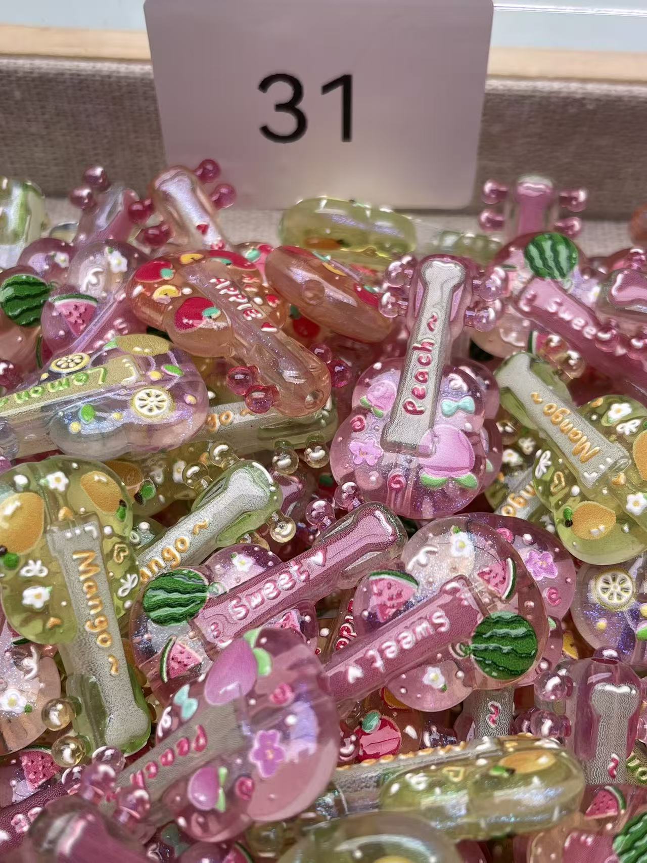 A174:高透品質 小型モールド ハンドメイドパーツ 自由選択おまけのチップ10個付き