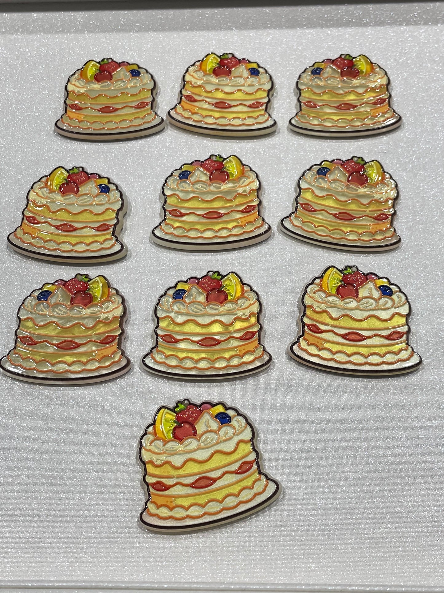A589:：フルーツクリームケーキアクリル片 DIY手作りパーツ