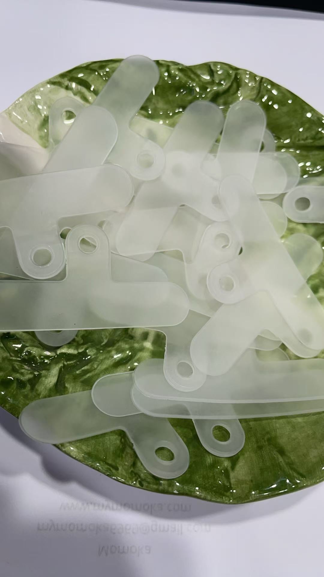 🎁 BOSS厳選おすすめページ-本日の更新では、画像の品質が低いのでご理解ください。