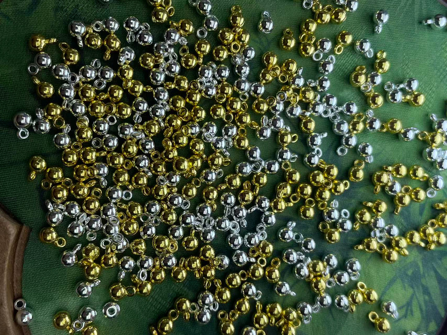 🎁 BOSS厳選おすすめページ-本日の更新では、画像の品質が低いのでご理解ください。