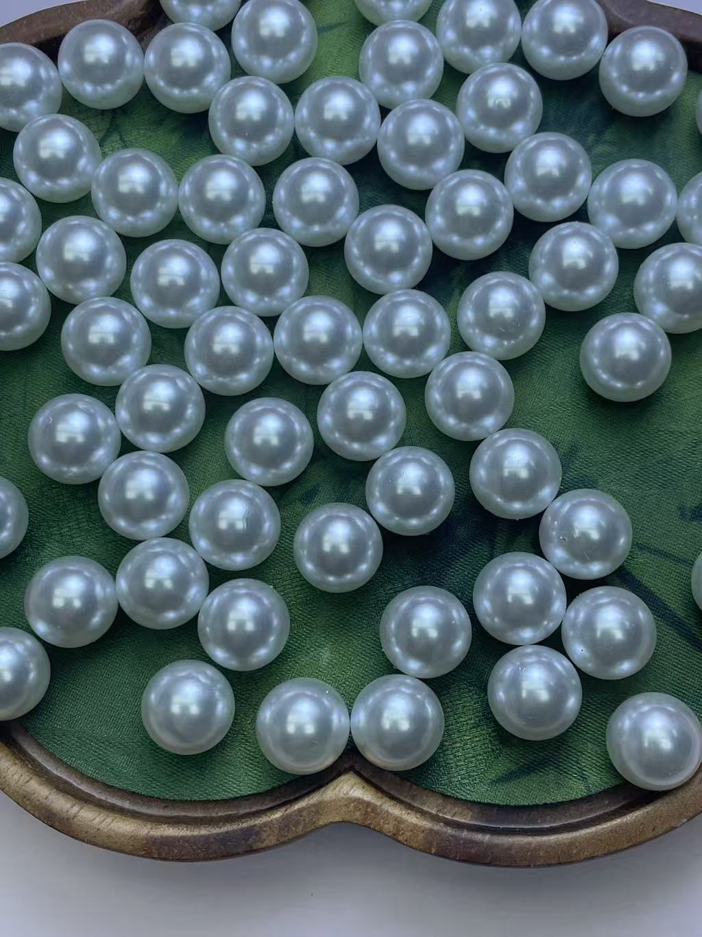 🎁 BOSS厳選おすすめページ-本日の更新では、画像の品質が低いのでご理解ください。