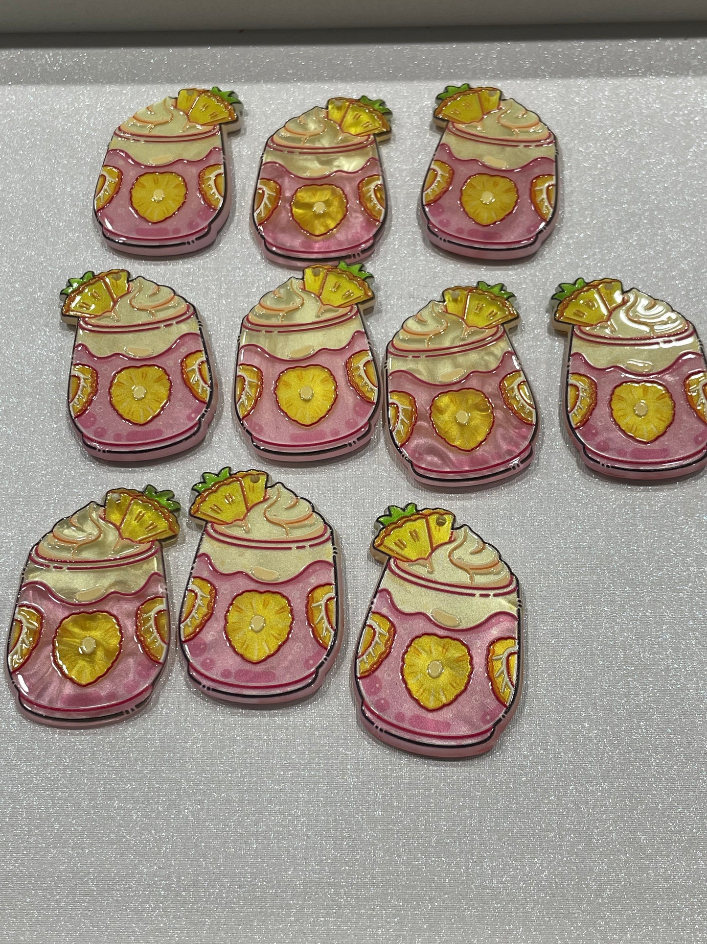 A589:：フルーツクリームケーキアクリル片 DIY手作りパーツ