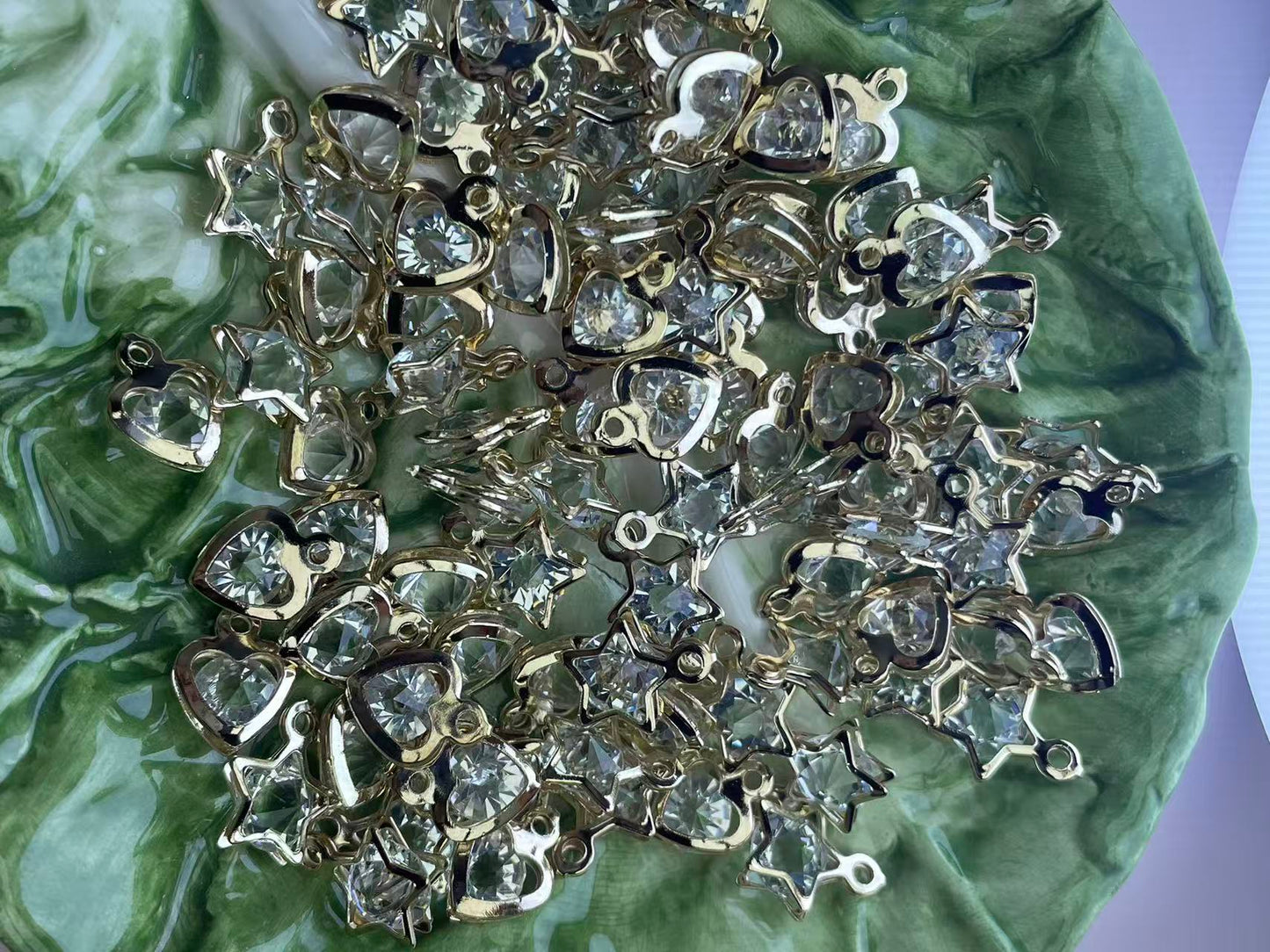 🎁 BOSS厳選おすすめページ-本日の更新では、画像の品質が低いのでご理解ください。