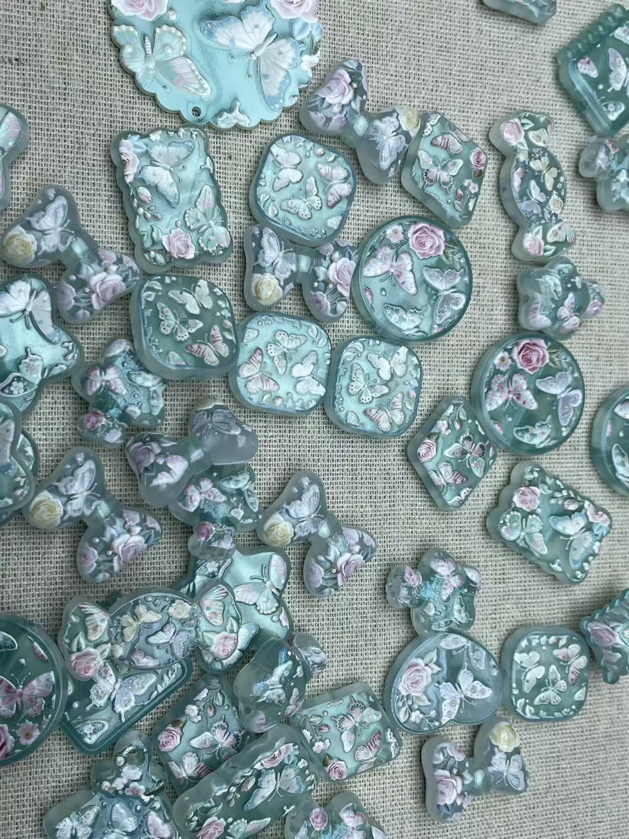 DZ29:最強人気キャラクターDIYコレクション 新作