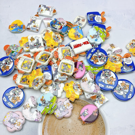 A1034   新商品発売    カートゥーンアクリルパーツ ✦ キュートなハンドメイド素材 ✦ アクセサリーチャームに最適