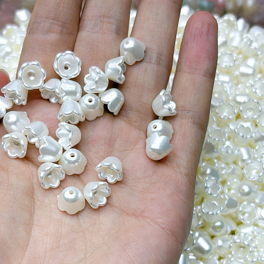 A661  アクリル模造パール - 軽やかで上品な艶めきDIYパーツ