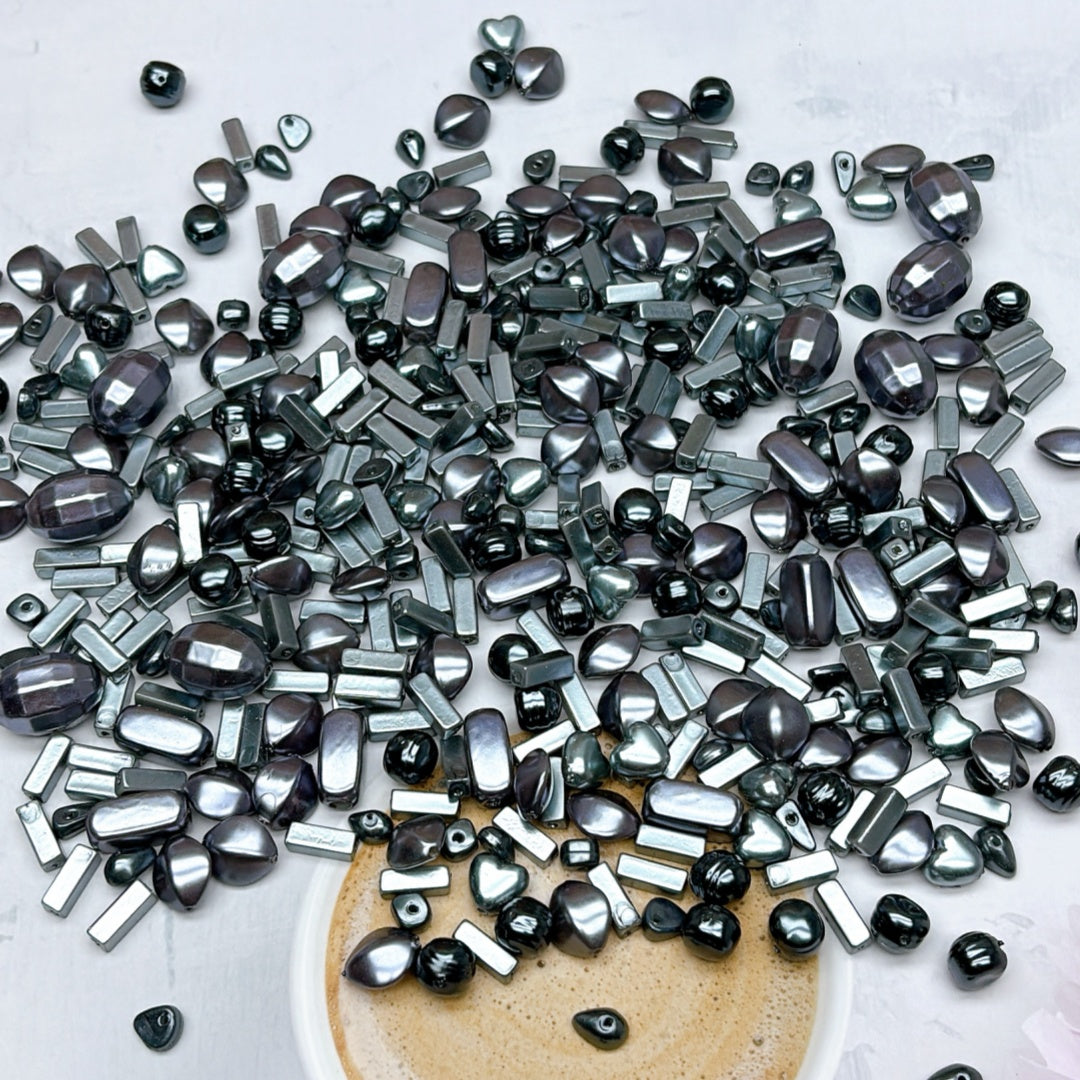 A691   アクリルパール風パーツ – 軽くて使いやすい上品素材