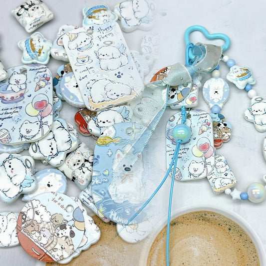 A916   夢かわいいホワイト系 ✦ カートゥーンわんちゃんアクリルパーツ