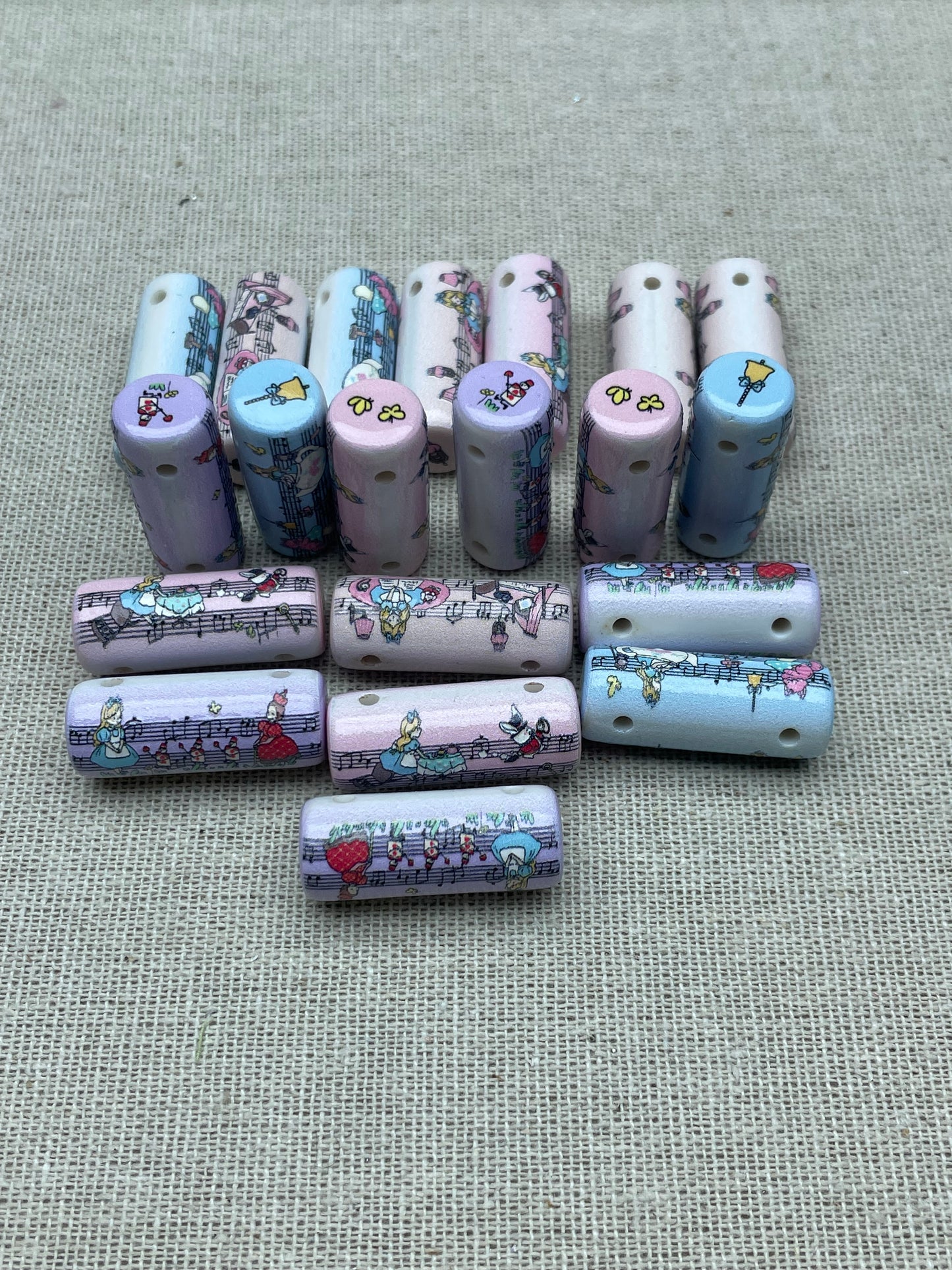 A558:キャラクター商品 毎日更新 小分け販売専用リンク2100円以上ご購入で20%オフ