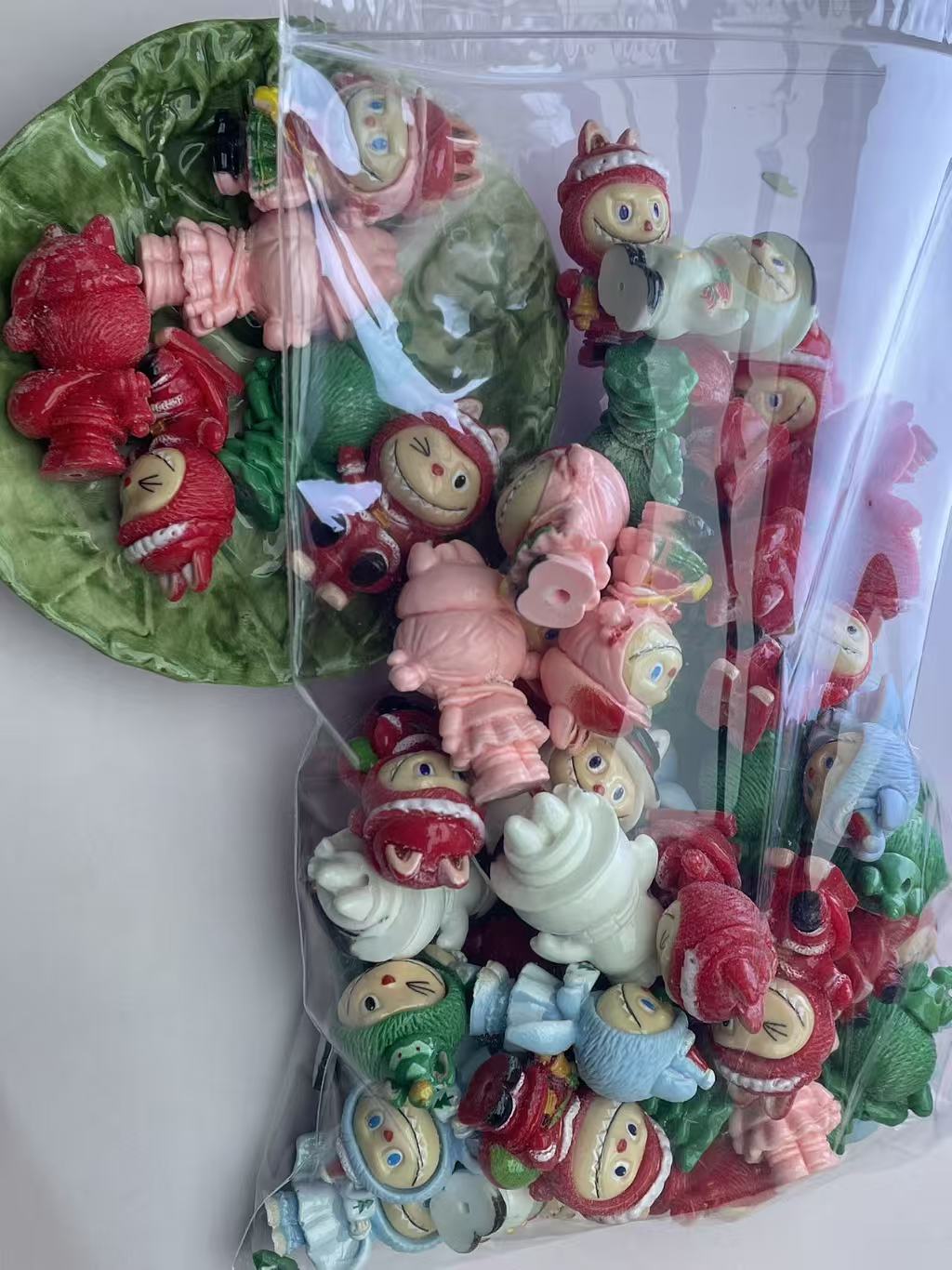 🎁 BOSS厳選おすすめページ-本日の更新では、画像の品質が低いのでご理解ください。