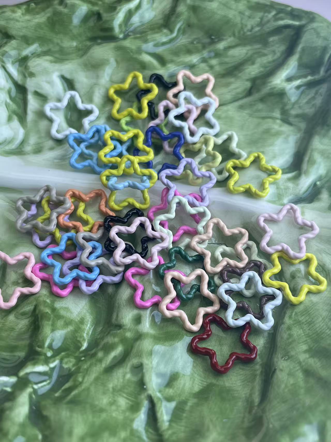 🎁 BOSS厳選おすすめページ-本日の更新では、画像の品質が低いのでご理解ください。