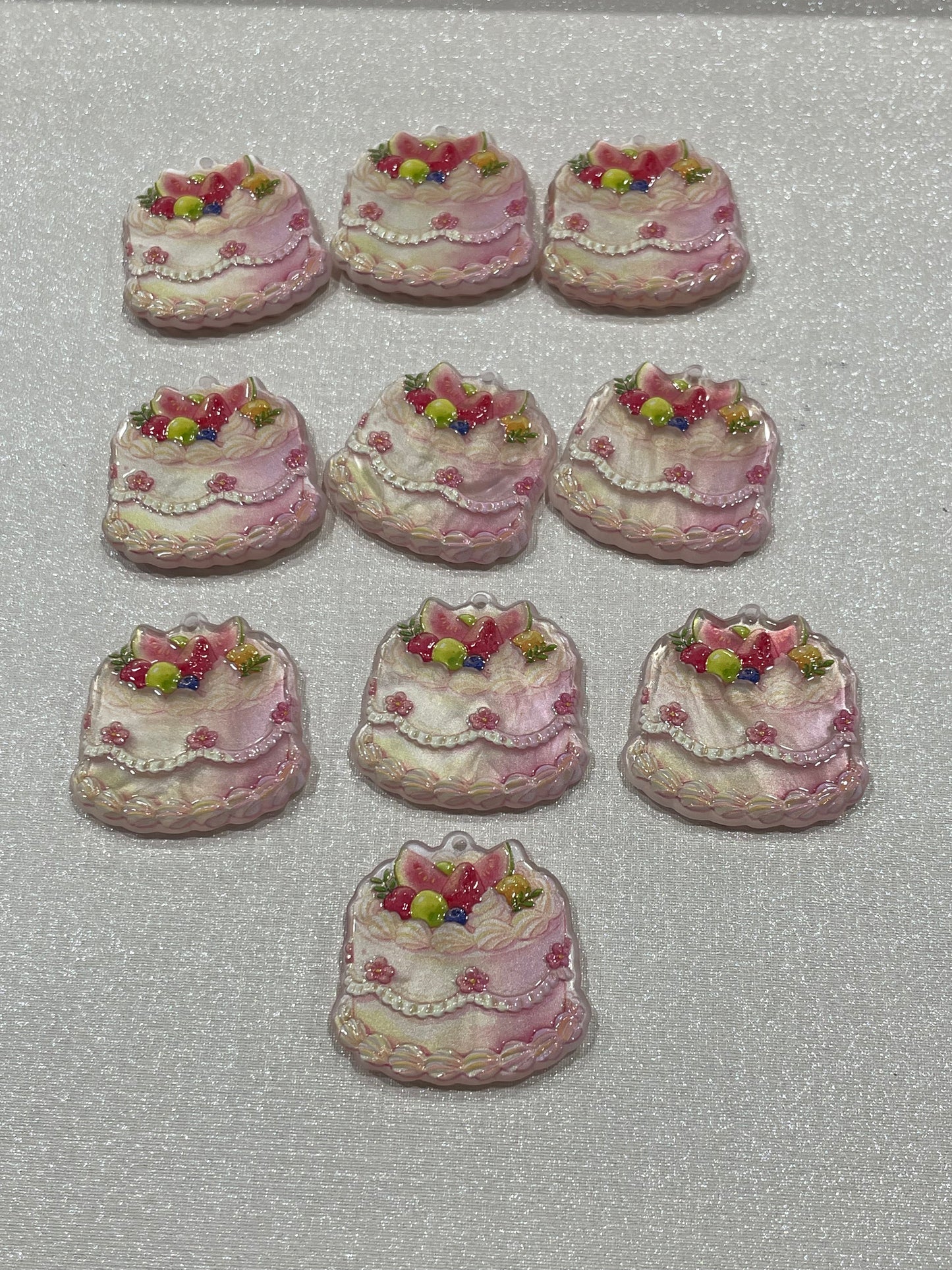 A589:：フルーツクリームケーキアクリル片 DIY手作りパーツ