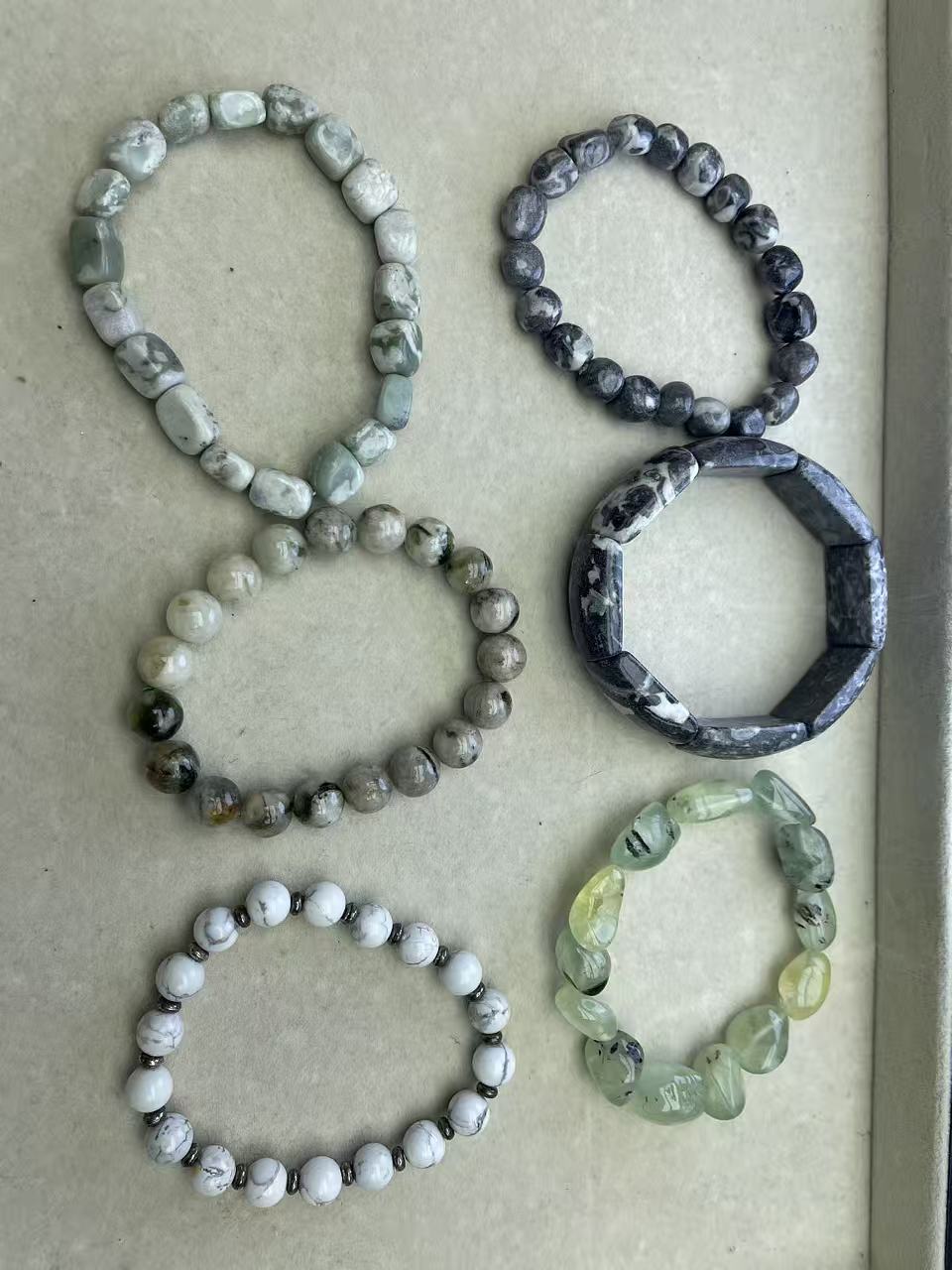 🎁 BOSS厳選おすすめページ-本日の更新では、画像の品質が低いのでご理解ください。