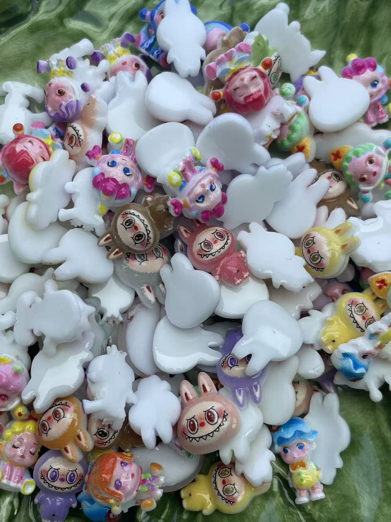 🎁 BOSS厳選おすすめページ-本日の更新では、画像の品質が低いのでご理解ください。