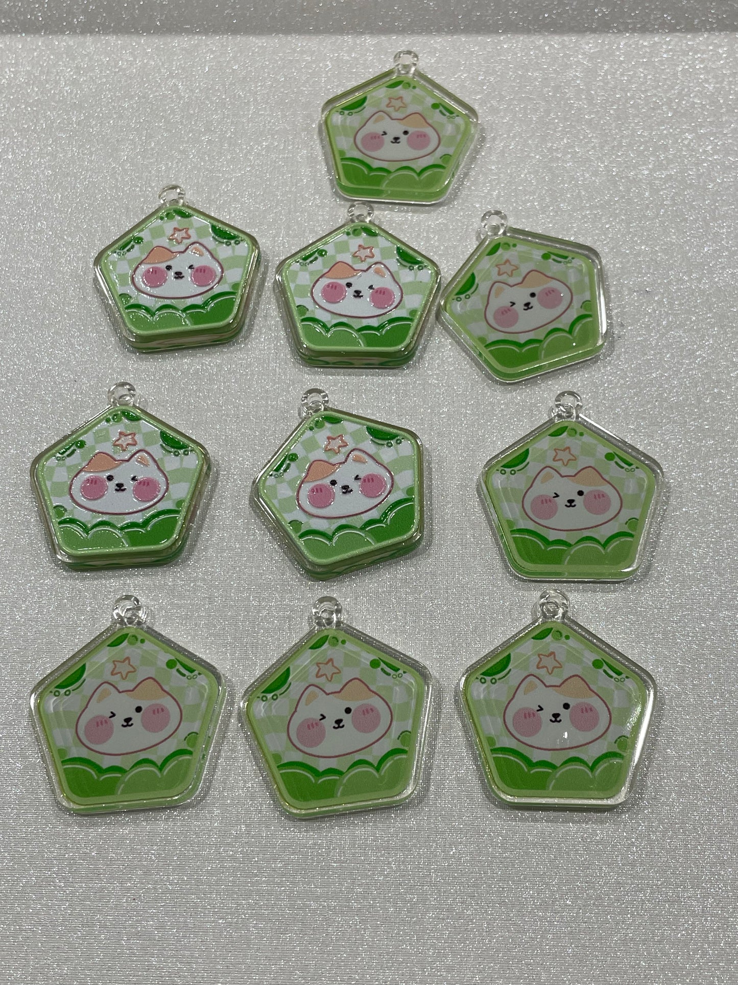 A589:：フルーツクリームケーキアクリル片 DIY手作りパーツ